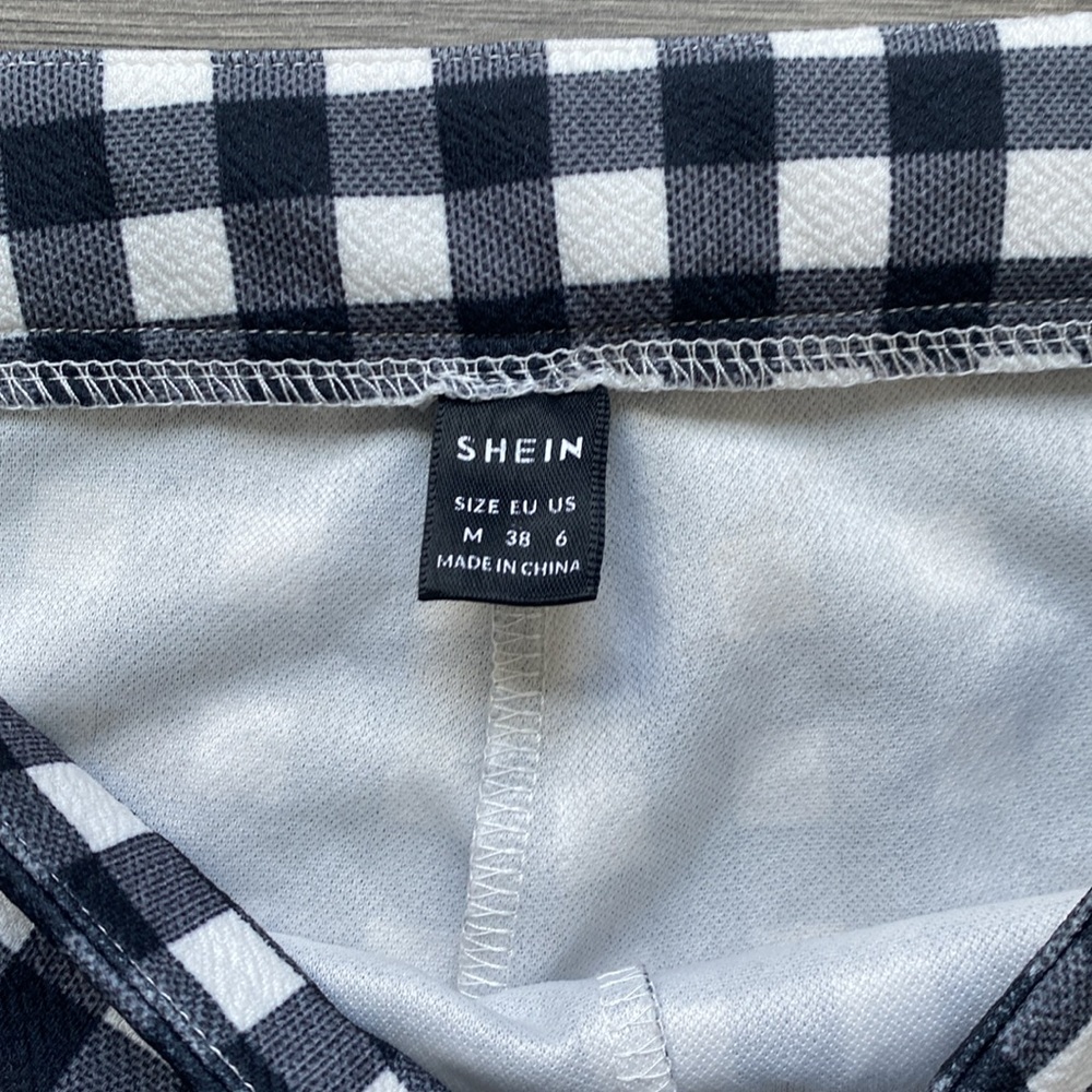 SHEIN Women’s Gingham Plaid Flare Pants - Picture 6 of 6